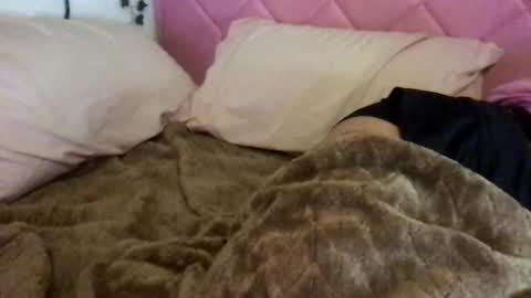 honeyyy89 online show from 06-22-26, 04:31
