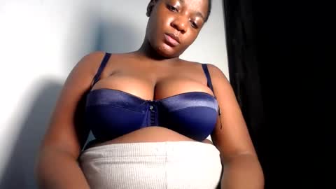 sophia online show from 07-16-26, 07:42