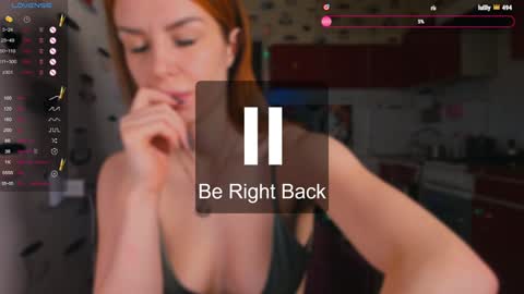 Snapshot of honeyyy_bunny chatting on 12-27-24, 02:01 the perfectgirl online show from 12-27-24, 02:01