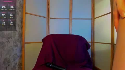 Snapshot of honeyyy_bunny chatting on 10-10-25, 07:46 the perfectgirl online show from 10-10-25, 07:46