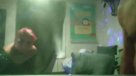 Snapshot of honky220557 chatting on 10-29-25, 03:42 Jovante online show from 10-29-25, 03:42