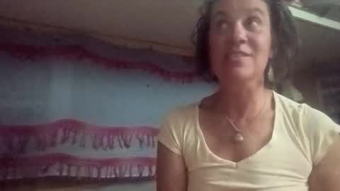 Snapshot of hoodoou chatting on 04-20-26, 03:09 hoodoou online show from 04-20-26, 03:09