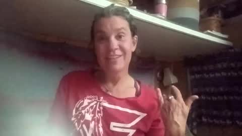 Snapshot of hoodoou chatting on 04-21-26, 03:24 hoodoou online show from 04-21-26, 03:24