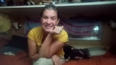 Snapshot of hoodoou chatting on 06-30-26, 03:29 hoodoou online show from 06-30-26, 03:29