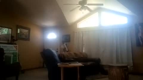 Snapshot of hoodoou chatting on 07-10-26, 07:16 hoodoou online show from 07-10-26, 07:16