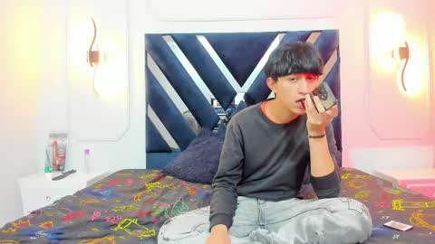 hoot_booys_ online show from 11-17-25, 03:23