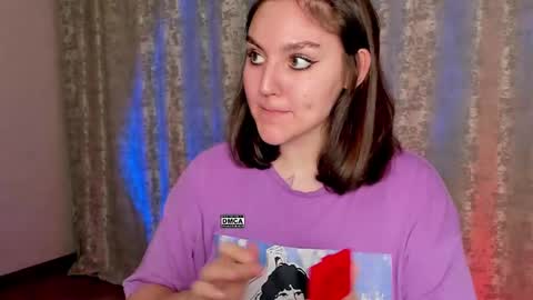 Snapshot of hoot_owl_cb chatting on 12-10-24, 10:05 Karina online show from 12-10-24, 10:05