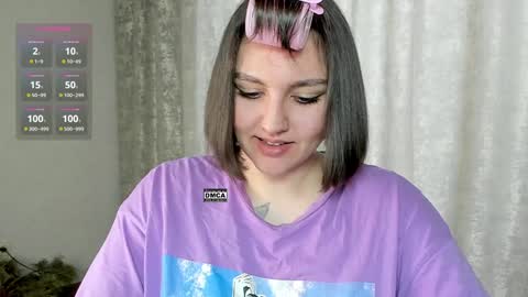 Snapshot of hoot_owl_cb chatting on 02-03-25, 02:03 Karina online show from 02-03-25, 02:03