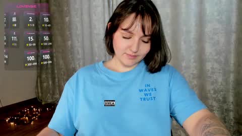 Snapshot of hoot_owl_cb chatting on 03-01-25, 04:15 Karina online show from 03-01-25, 04:15