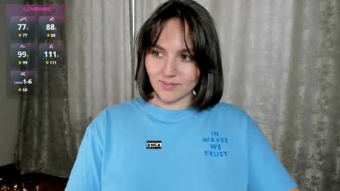 Snapshot of hoot_owl_cb chatting on 03-05-25, 04:45 Karina online show from 03-05-25, 04:45