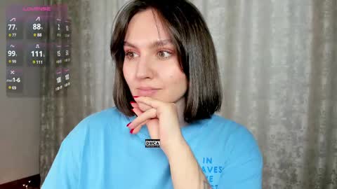 Snapshot of hoot_owl_cb chatting on 03-11-25, 04:43 Karina online show from 03-11-25, 04:43