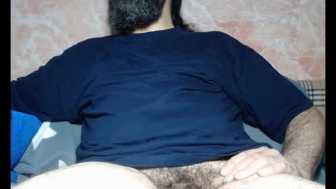 Snapshot of hoottshark chatting on 12-01-25, 10:04 Adam online show from 12-01-25, 10:04