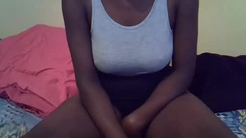 hope_terry online show from 02-08-25, 03:42