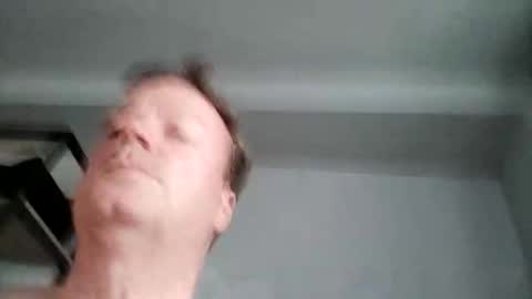 Snapshot of horn1618 chatting on 05-10-26, 04:45 horn1618 online show from 05-10-26, 04:45