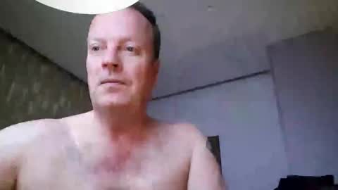 Snapshot of horn1618 chatting on 05-15-26, 07:54 horn1618 online show from 05-15-26, 07:54