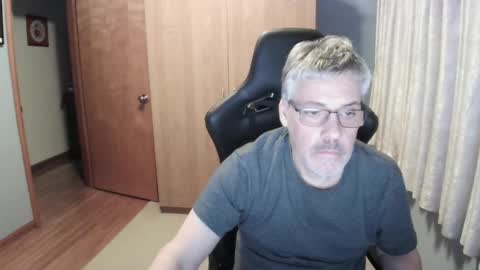 horndoggy online show from 01-02-25, 01:08