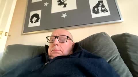 Snapshot of horny_147 chatting on 03-05-26, 10:44 Cum suck Me off online show from 03-05-26, 10:44