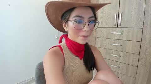 Snapshot of horny_adiction chatting on 10-31-25, 01:56 horny_adiction online show from 10-31-25, 01:56