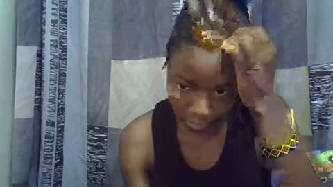 Leila online show from 03-20-26, 07:19