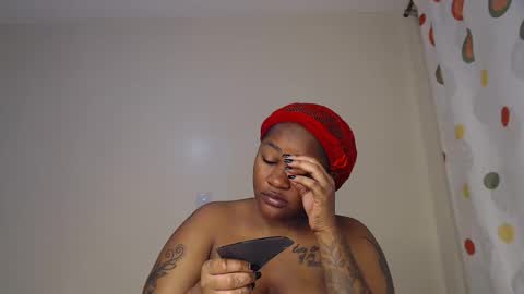 Snapshot of horny_barila chatting on 12-16-25, 10:15 barila online show from 12-16-25, 10:15