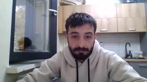 Snapshot of horny_couple9600 chatting on 10-15-25, 05:07 horny_couple9600 online show from 10-15-25, 05:07