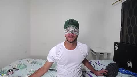 Snapshot of horny_dirty_bigcock chatting on 11-29-25, 03:31 BoyHornyDirty online show from 11-29-25, 03:31