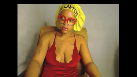 horny_ebonygirl_ online show from 03-22-26, 05:00