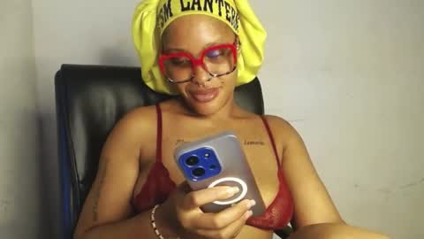 horny_ebonygirl_ online show from 03-29-26, 07:19