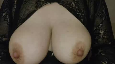 Snapshot of horny_emily1 chatting on 02-03-26, 06:22 call me emily online show from 02-03-26, 06:22