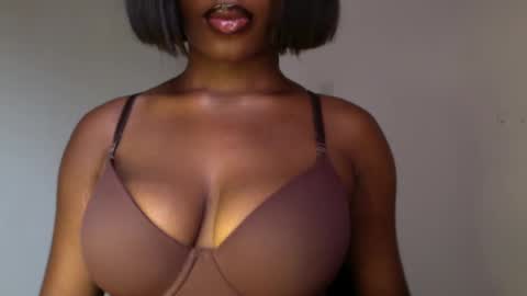 delilah online show from 05-18-26, 11:05
