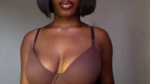 delilah online show from 05-19-26, 11:38