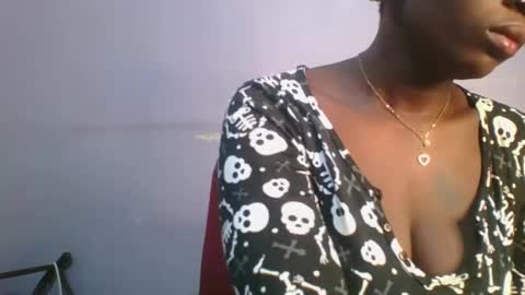 phanice online show from 10-22-25, 03:40