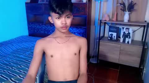 horny_joshxxx online show from 06-17-26, 05:03