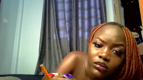 Snapshot of horny_lunah chatting on 04-14-26, 06:19 horny_lunah online show from 04-14-26, 06:19
