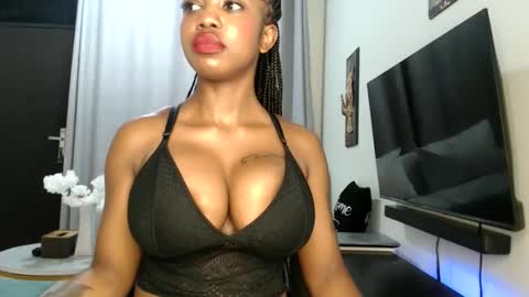 horny_princcess online show from 05-18-26, 04:40