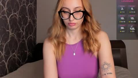 Lia online show from 06-08-26, 01:50