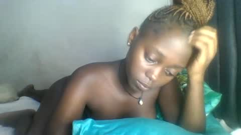Bella online show from 06-22-26, 04:31
