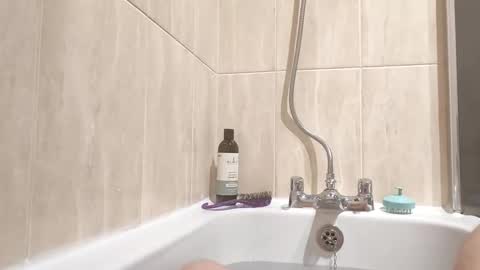 Snapshot of hornybiker1987 chatting on 03-13-26, 06:58 hornybiker1987 online show from 03-13-26, 06:58