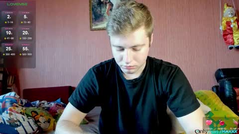 Max online show from 10-26-25, 11:05