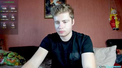 Max online show from 10-31-25, 10:05