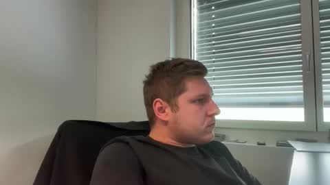 Snapshot of hornyboy95300 chatting on 10-13-25, 08:03 hornyboy95300 online show from 10-13-25, 08:03