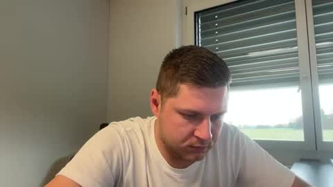 Snapshot of hornyboy95300 chatting on 11-26-25, 09:54 hornyboy95300 online show from 11-26-25, 09:54