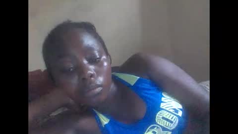 hornygal001 online show from 12-10-24, 11:22