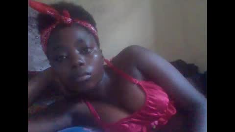 hornygal001 online show from 12-13-24, 03:38