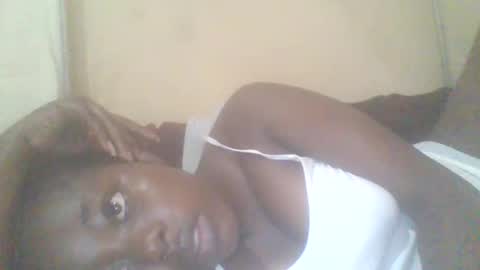 hornygal001 online show from 09-19-25, 05:09