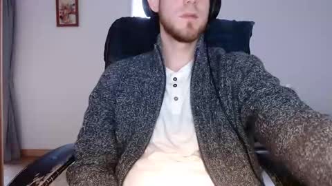 Snapshot of hornygaren chatting on 02-06-25, 09:00 zorander online show from 02-06-25, 09:00