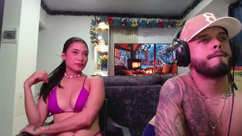 hornygirl_20000 online show from 04-12-26, 04:39