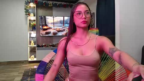 hornygirl_20000 online show from 04-24-26, 06:38