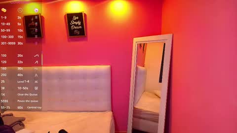 Valentina  online show from 03-04-25, 12:12