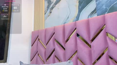 Valentina  online show from 09-30-25, 12:32